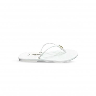 CHANEL THONGS G47243